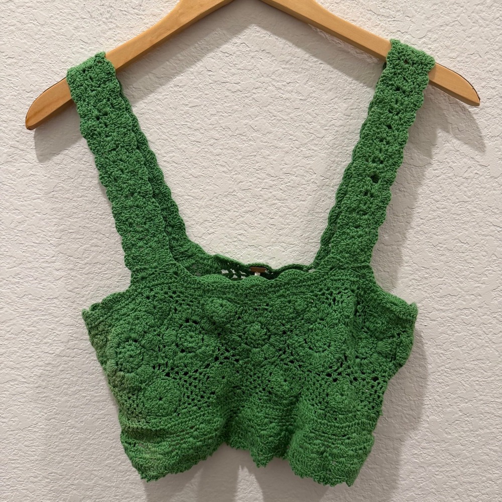 Free People NWT Green Crochet Crop Top Boho Floral Knit Scalloped Tank S